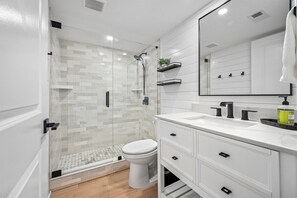 Gorgeous Bath