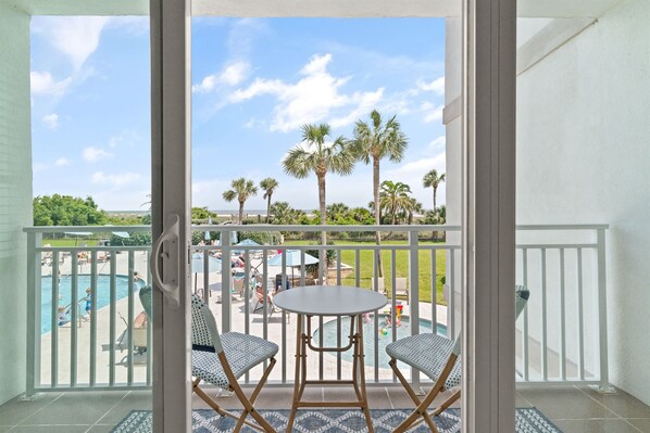 Living Room Balcony Overlooking Pool and Ocean
