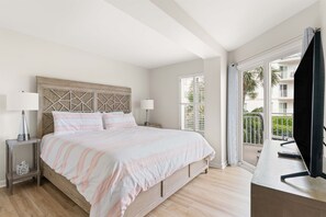 Queen Bedroom