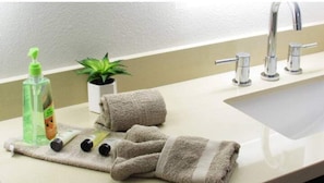 Bathroom amenities