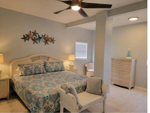 Bedroom - King Size Bed, TV, Closet, Dresser