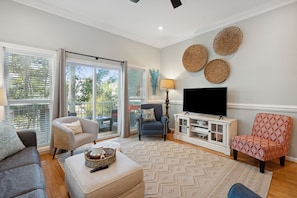 Living Room W/ Sleeper Sofa