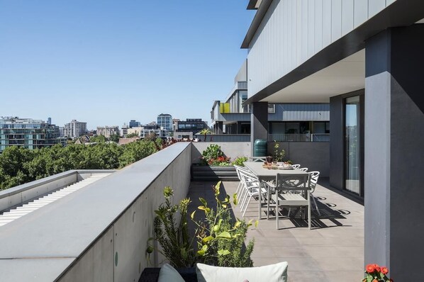 Balcony/Terrace/Patio