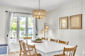 Dining Area Detail