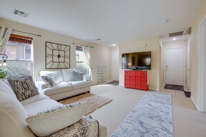 Living Room | Central Heating & A/C | 1st Floor