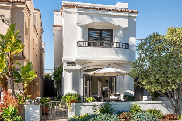 Front views of this beautiful two story beach home.