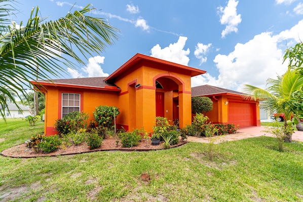 The brightest house on the block! Welcome to The Mango House ... 