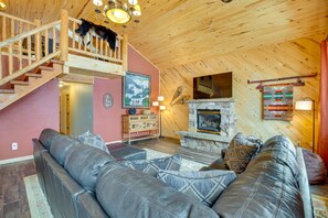 Living Room | Smart TV | Gas Fireplace | 1st Floor