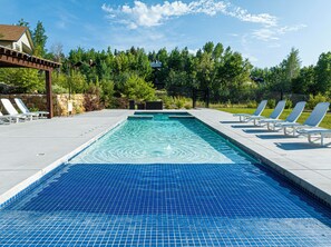 Sun Peak Recreation Center & Clubhouse - seasonal Pools, Hot Tub, Tennis/Pickleball, and Fitness Room less than a mile away!