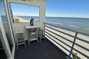 Private Balcony!