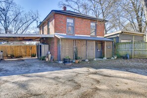 Parking | Shared Driveway (3 Vehicles) | Carport (1 Vehicle) | Street Parking