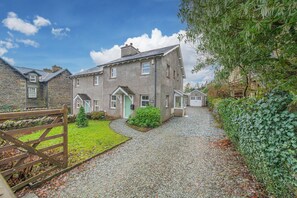 Summerbank Luxury Cottage in Coniston Lake District