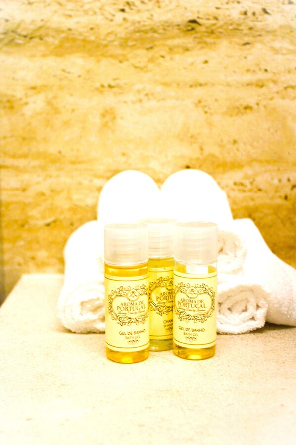 Bathroom amenities