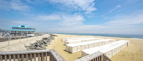 Our guests rave about it! "The house was amazing. Great location. Very comfortable."