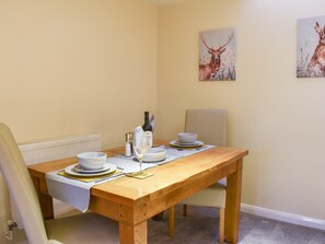 Dining Area | Stone Hill Oast Annexe, Egerton, near Ashford