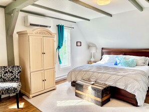 The Captain's Quarters offers a sumptuous King bed along with a double futon 