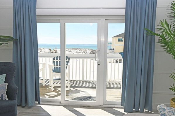 Beach View- Living Room