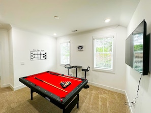 Spielezimmer