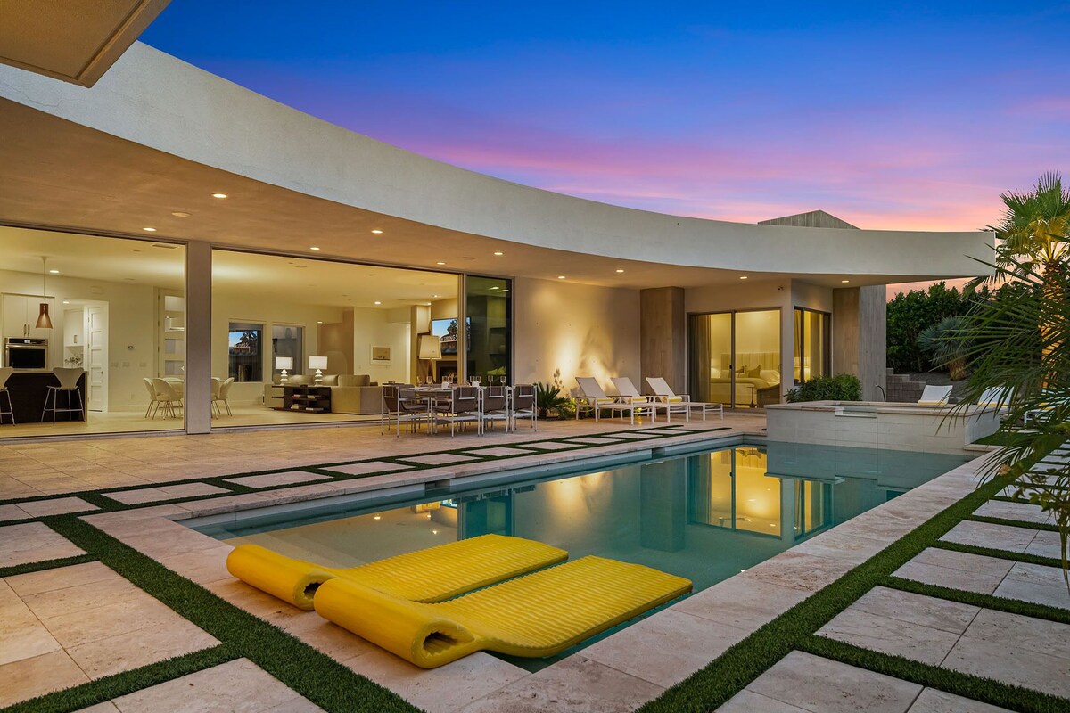 ‘Rising Sun’ South Palm Springs Sophistication