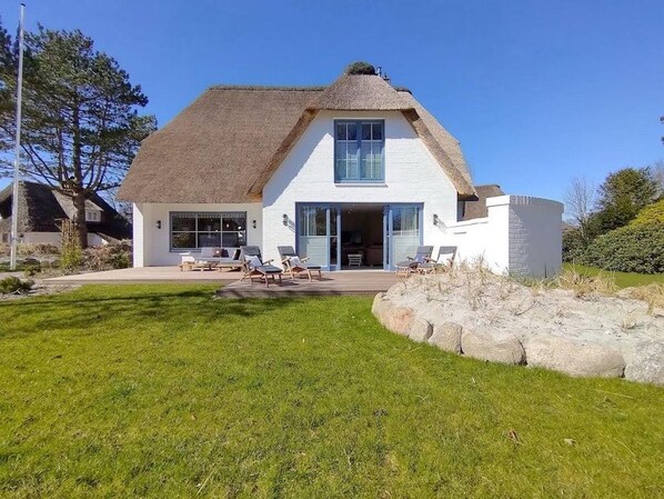 Reetdachhaus Villa Retreat
