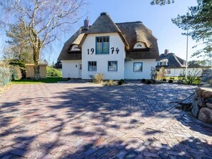 Reetdachhaus Villa Retreat