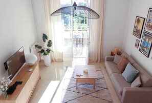 Living room overlooking the terrace
