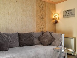 Living area | The Crazy Kiln, Chipping Campden