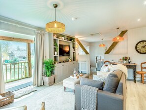 Open plan living space | Appleby Barn, Lacock, near Chippenham