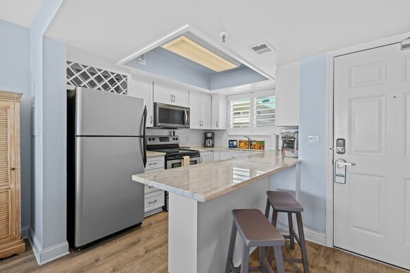 Experience culinary delight! Our brand new kitchen is beautifully equipped, ensuring a delightful cooking experience.