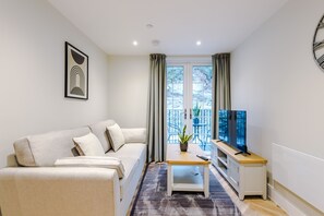 Living Room / Lounge