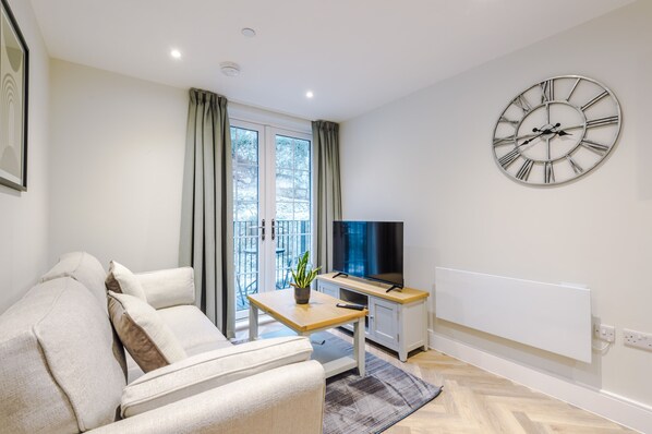 Living Room / Lounge
