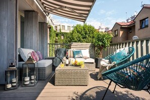 balcony