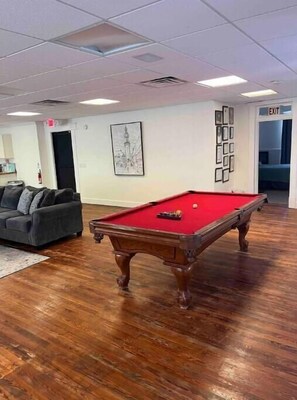 Spielezimmer