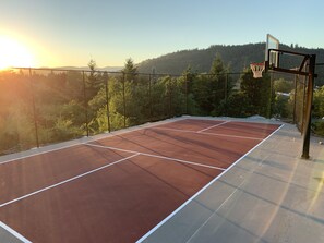 Sport court