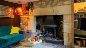 Living Room, Betty's Cottage, Bolthole Retreats