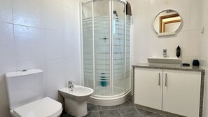 Bain