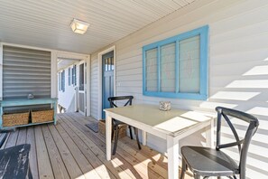 Main Access Screened Porch