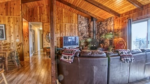 HDR 1699 4 (1)