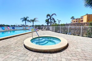 Hot tub next to the pool