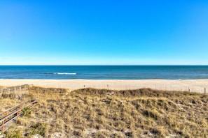 Boardwalk Beach Days-View