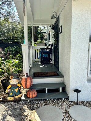Cottage B (1)