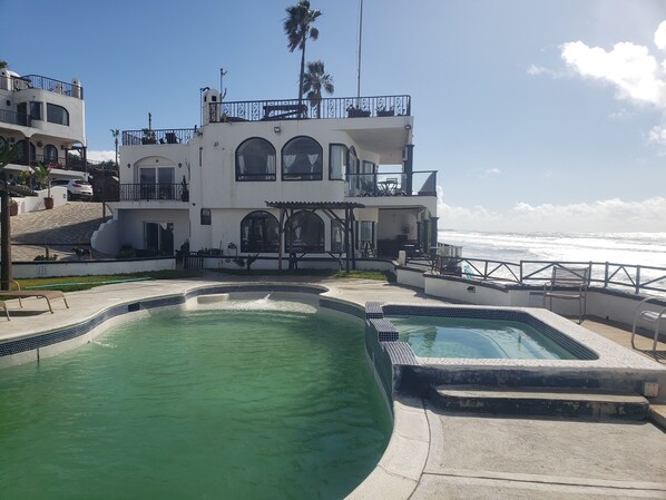 Villa by the pool & jacuzzi.