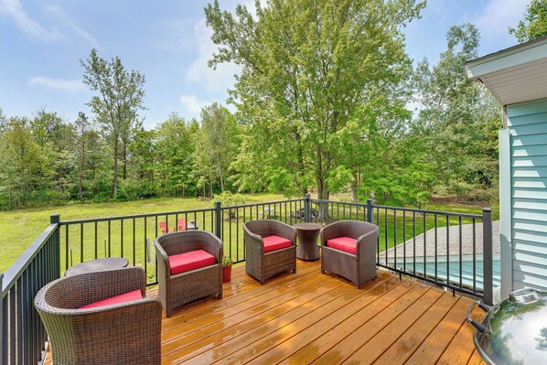 Holland Vacation Rental | Studio | 1BA | Stairs Required | 475 Sq Ft