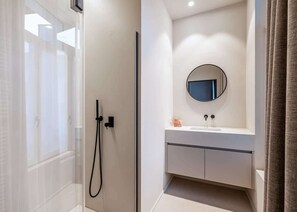 Elegant bathroom with walk-in shower