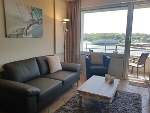 Steinwarder 37, 6. Etage, Wohnung 1
