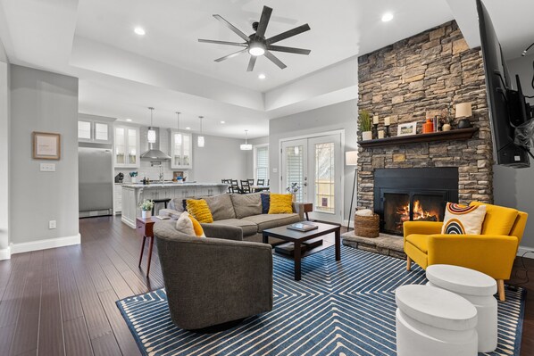 1st floor Living Room