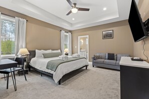 1st Floor Primary Suite