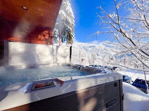 屋外スパ浴槽