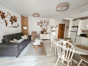 living room/ dining area
