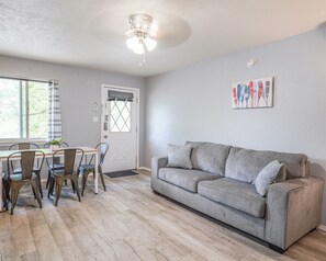 Step inside and enjoy your newly renovated 2 bedroom 1 bath condo!